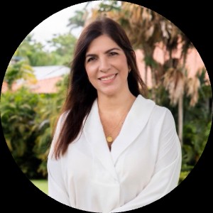 Iliana Romero