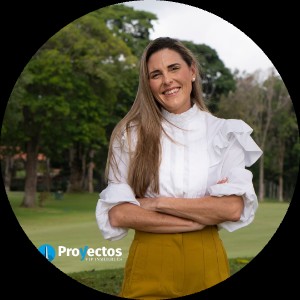 Erika Casas