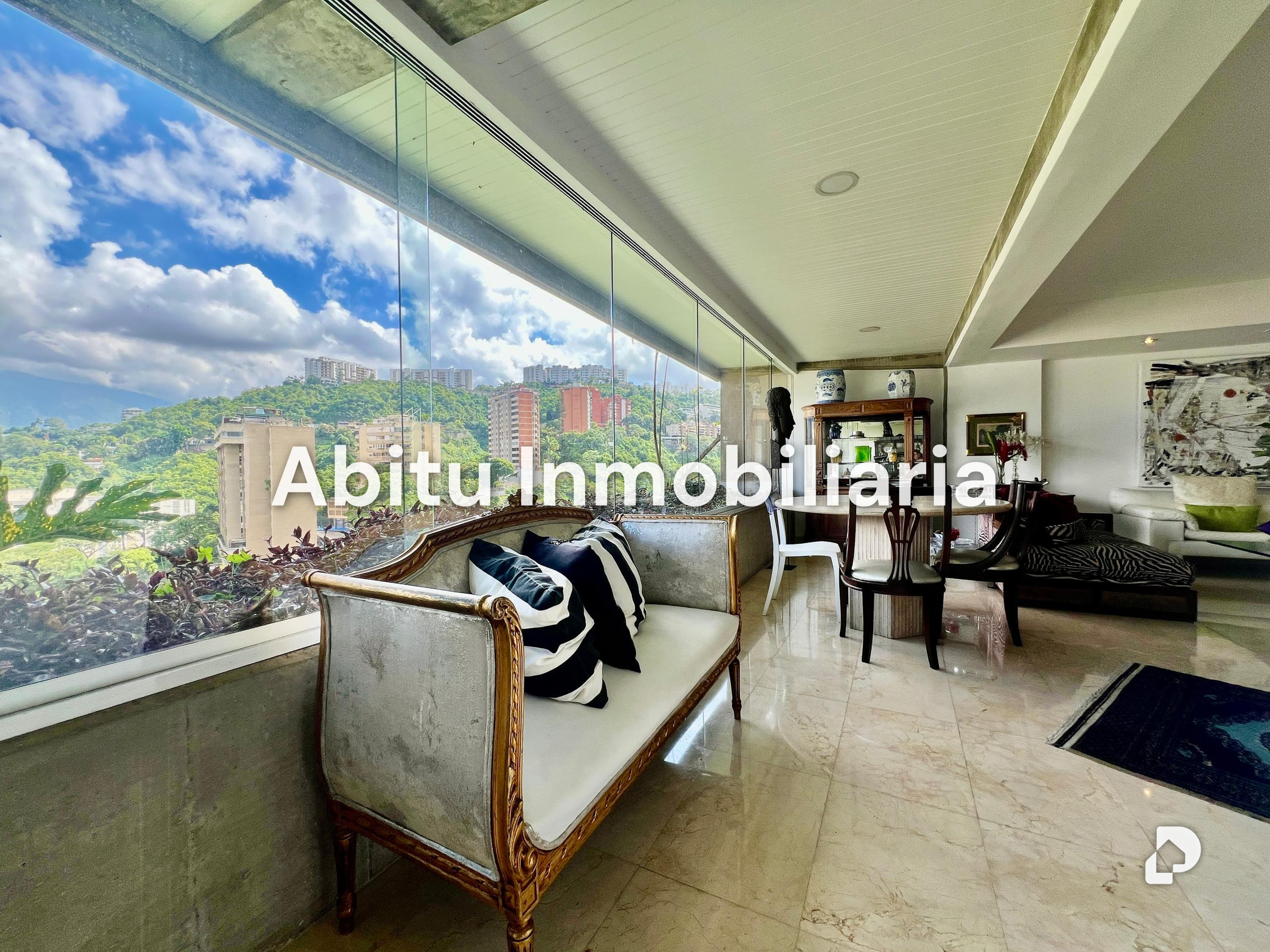 Apartamento en Las Mesetas, Caracas