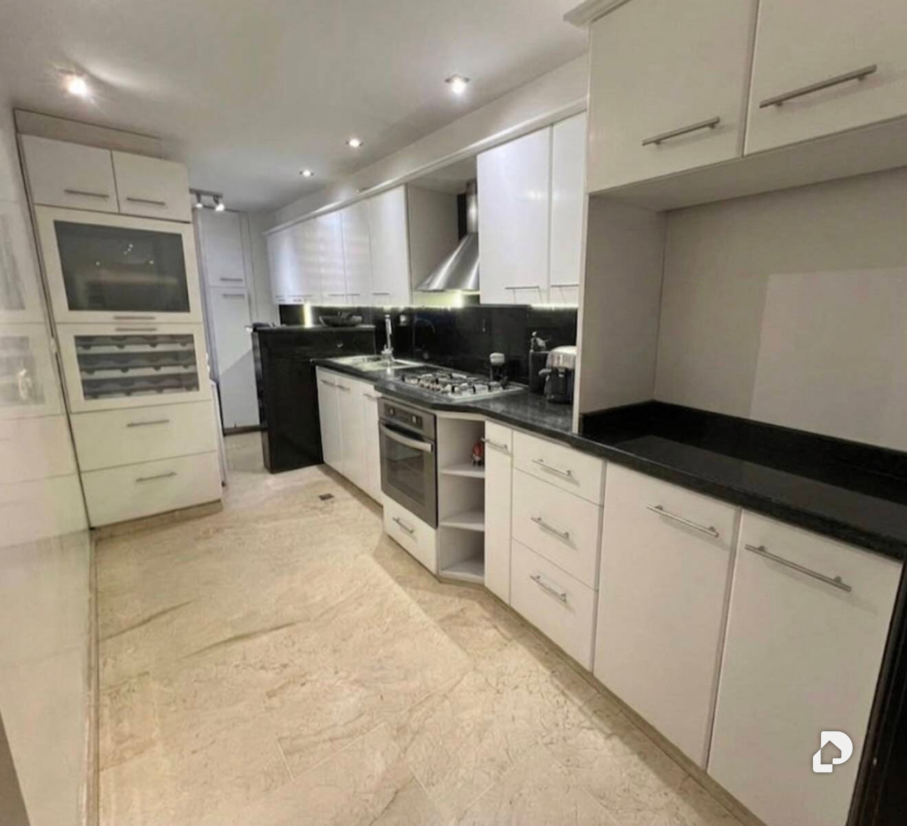 Apartamento en Avenida Las Delicias, Maracaibo