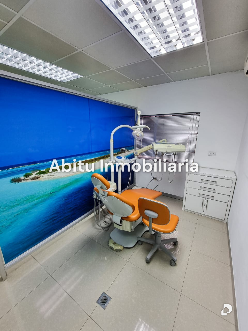 Local comercial en Catia La Mar