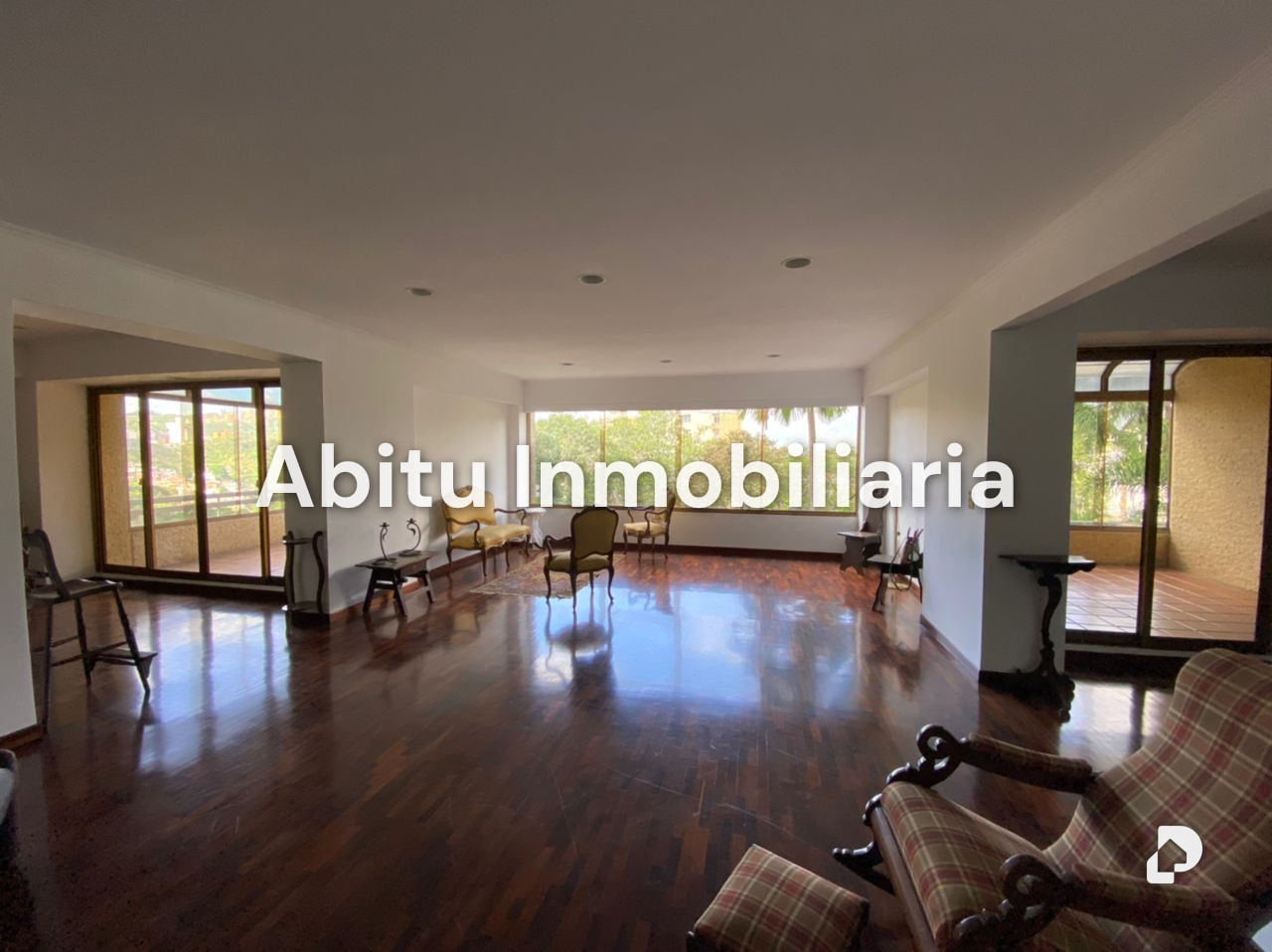 Apartamento en Santa Rosa de Lima, Caracas