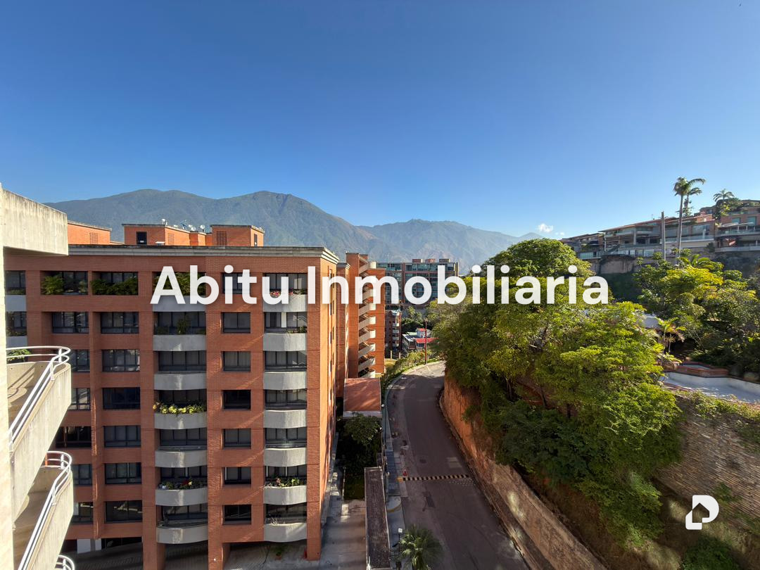 Apartamento en Lomas de Las Mercedes, Caracas