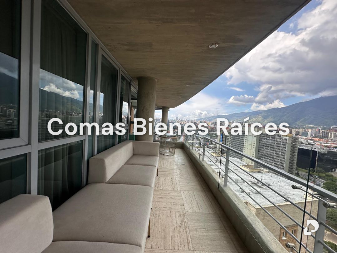 Apartamento en Lomas de Las Mercedes, Caracas