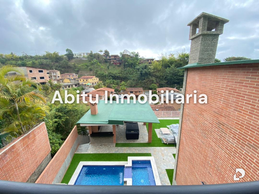 Casa en Los Guayabitos, Caracas