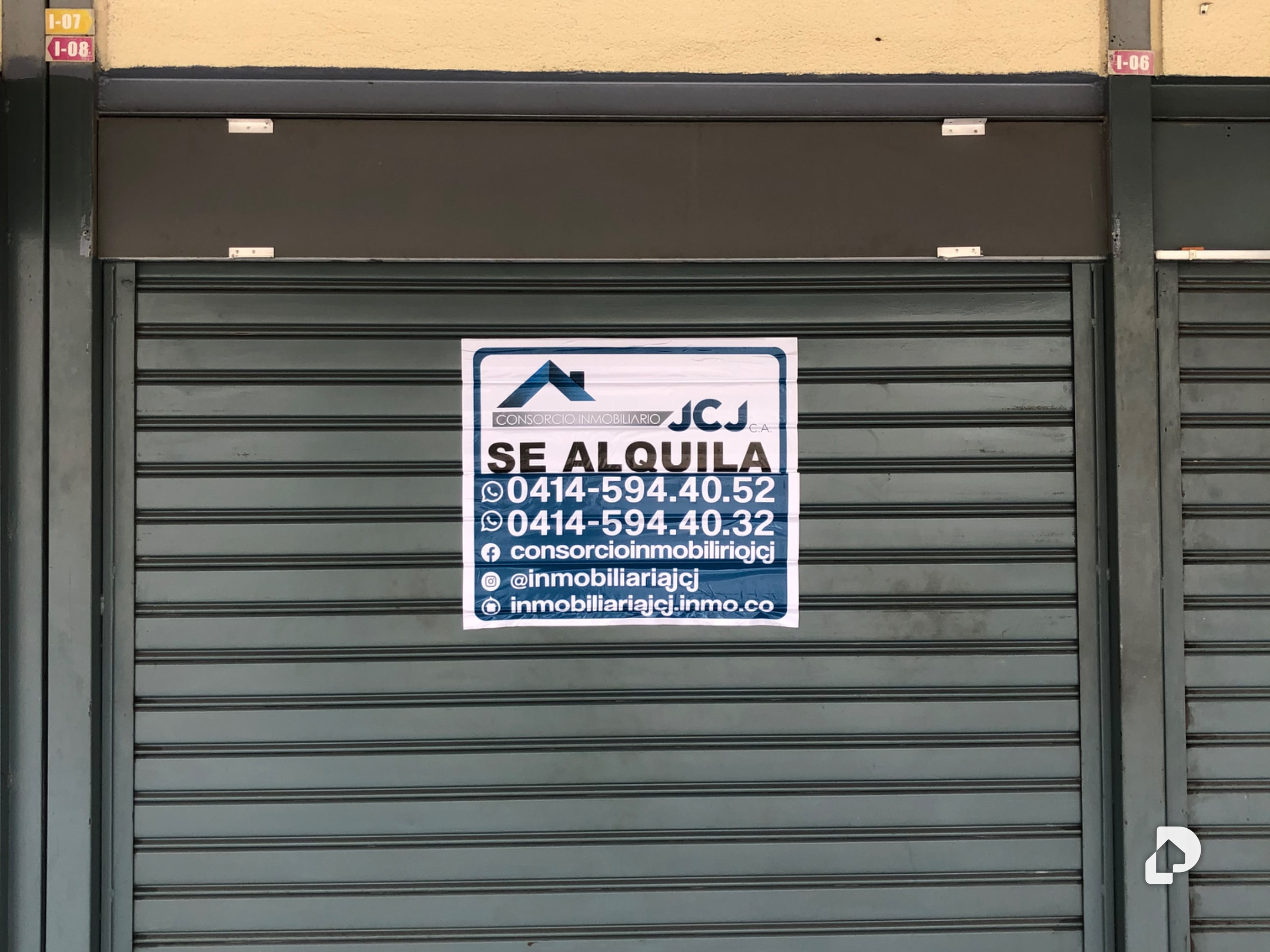Local comercial en 2001, San Diego