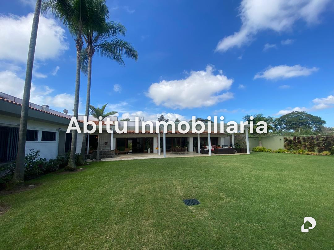 Casa en La Lagunita, Caracas