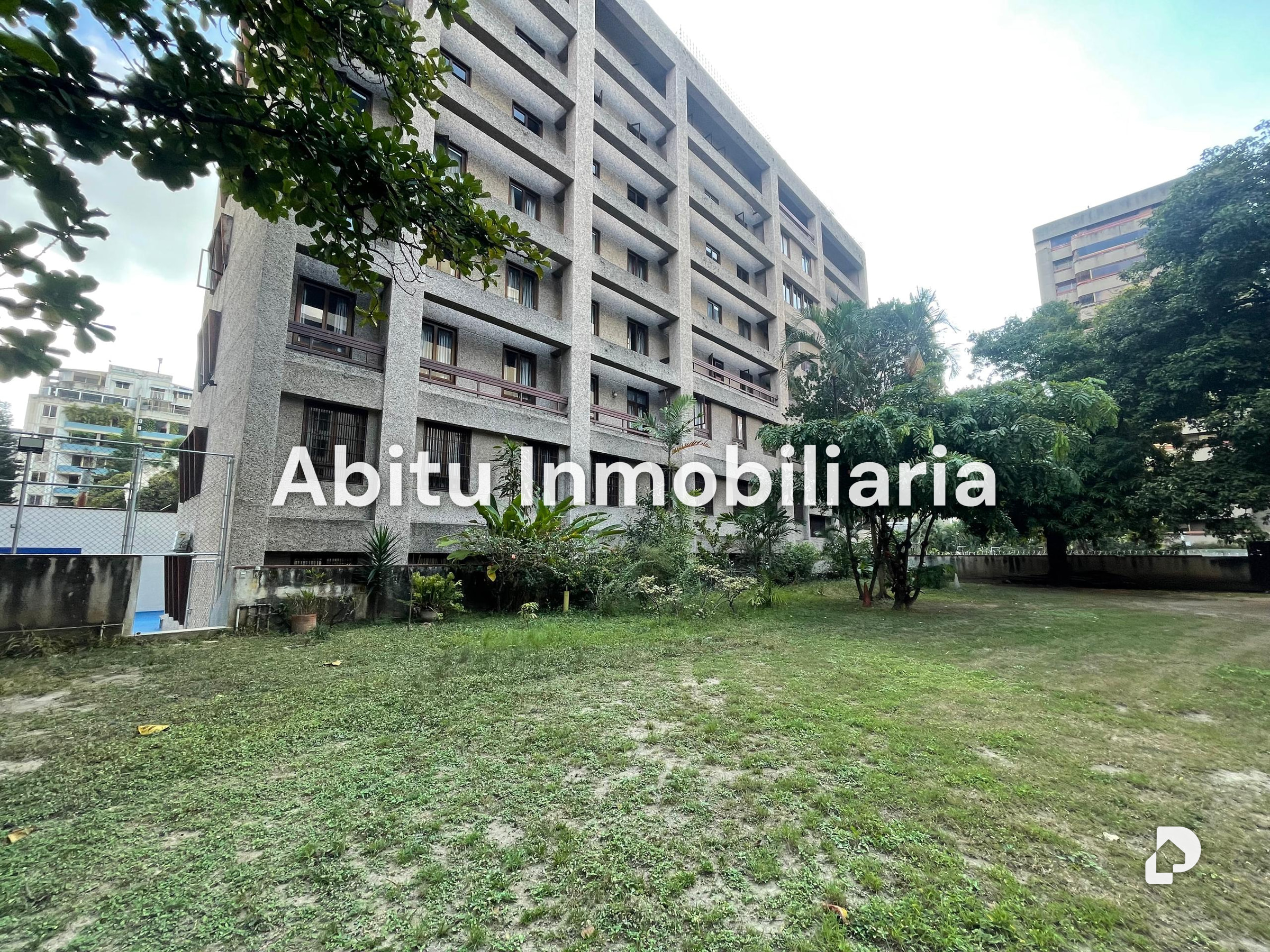 Edificio en La Florida, Caracas