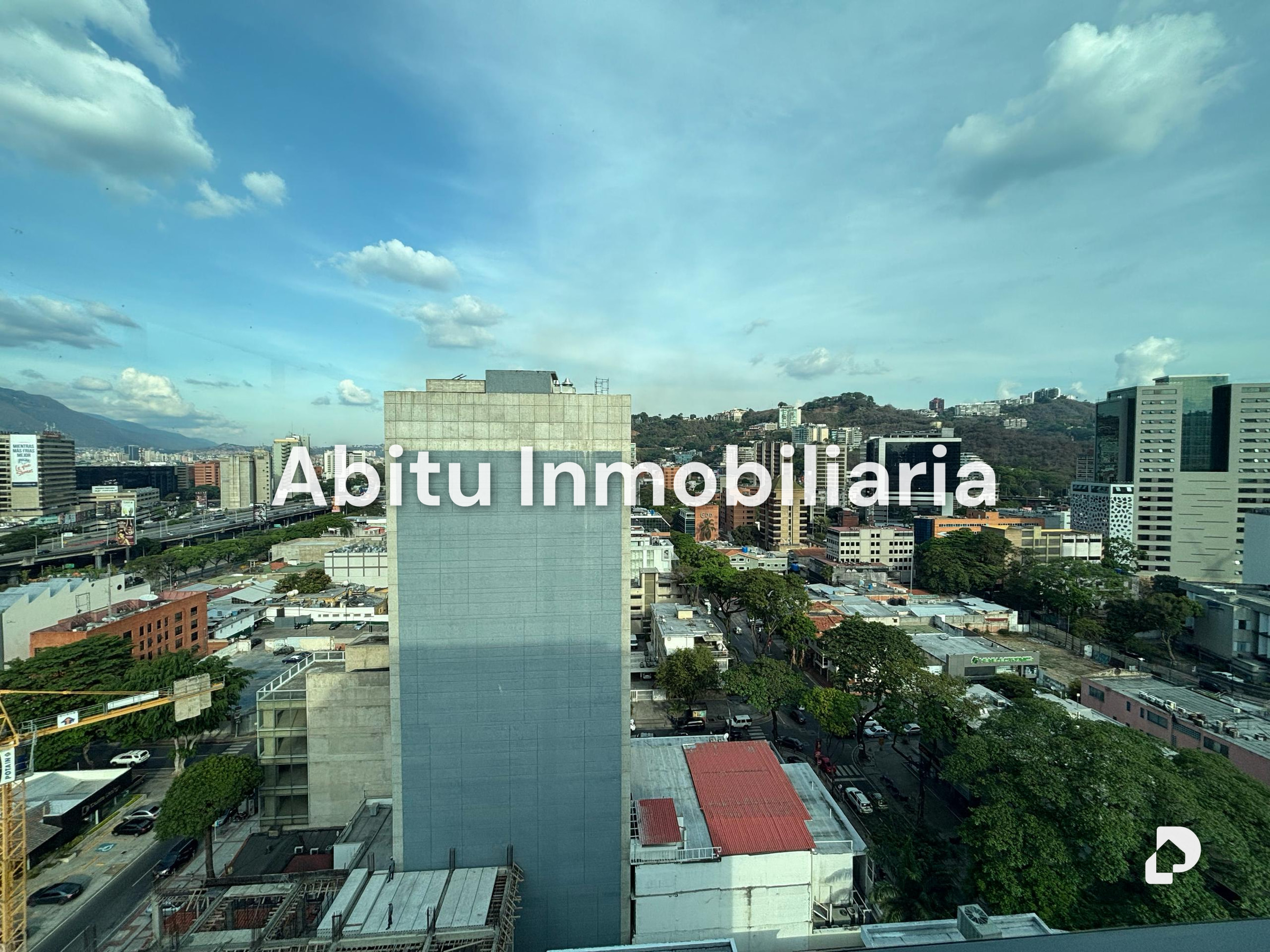 Oficina en Las Mercedes, Caracas