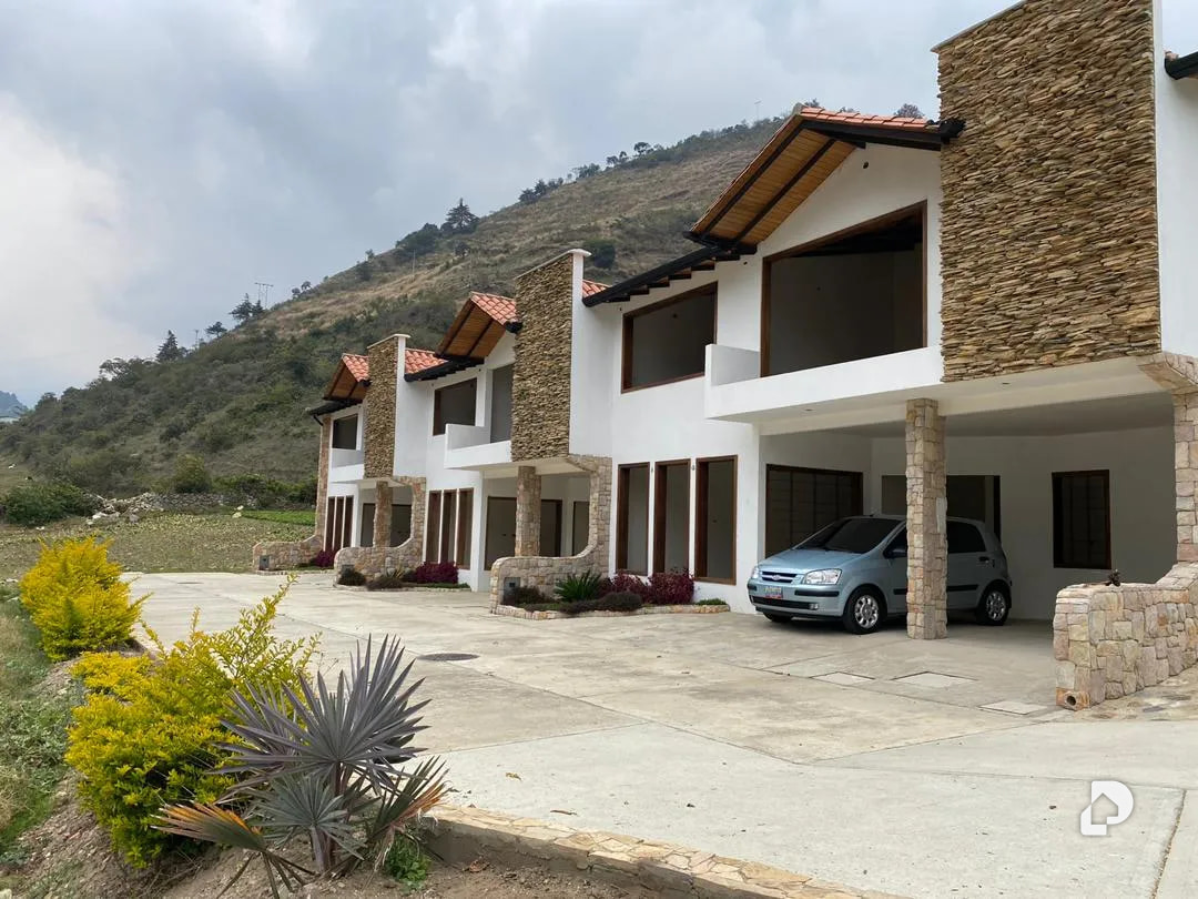 Casa en Casa de Tejas, Timotes