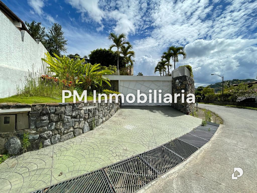 Apartamento en Cerro Verde, Caracas