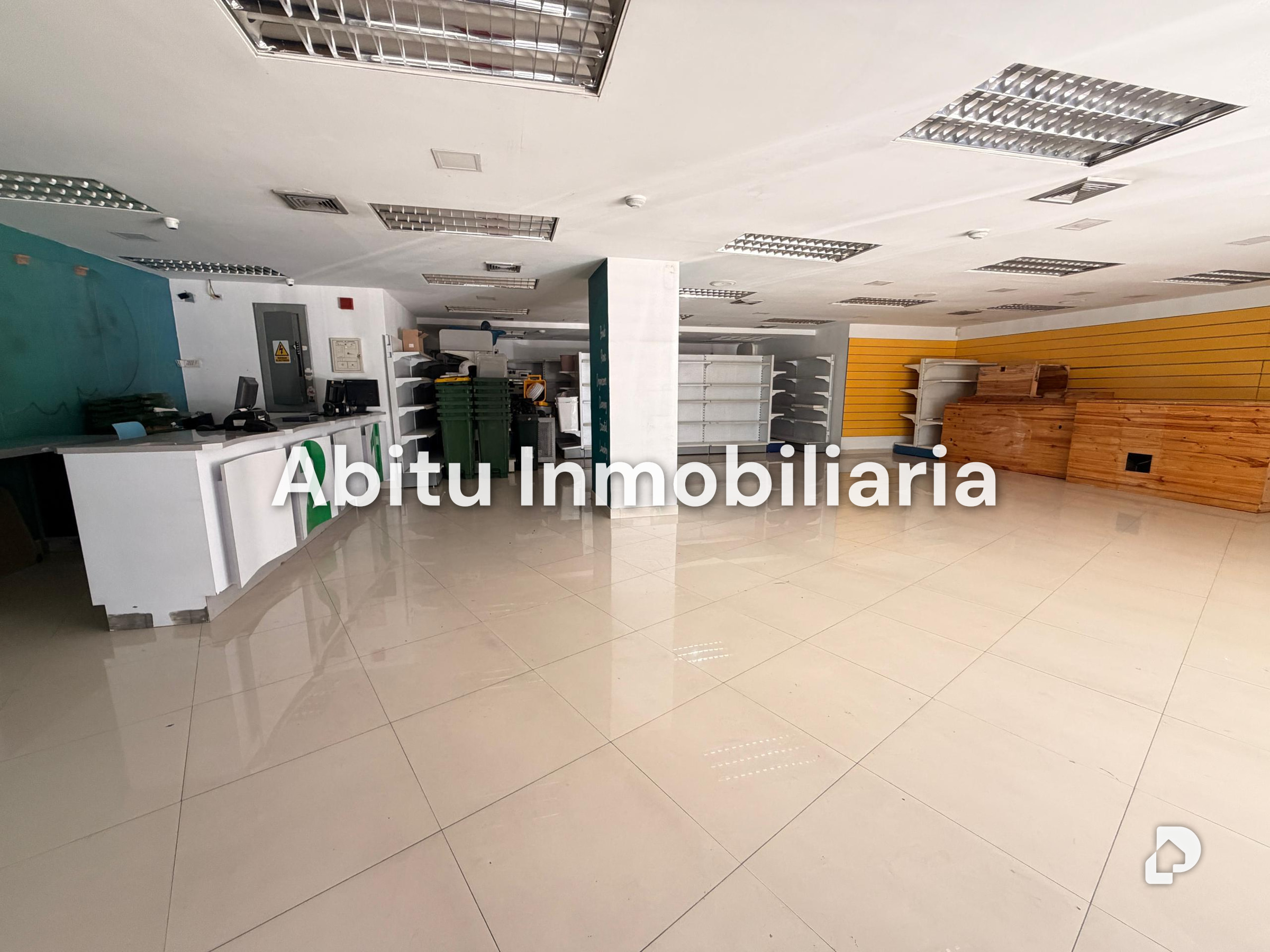 Local comercial en Campo Alegre, Caracas