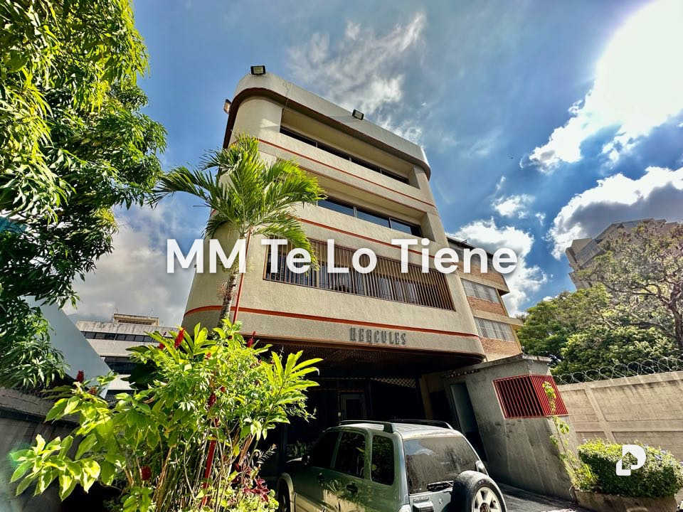 Edificio en La Urbina, Caracas