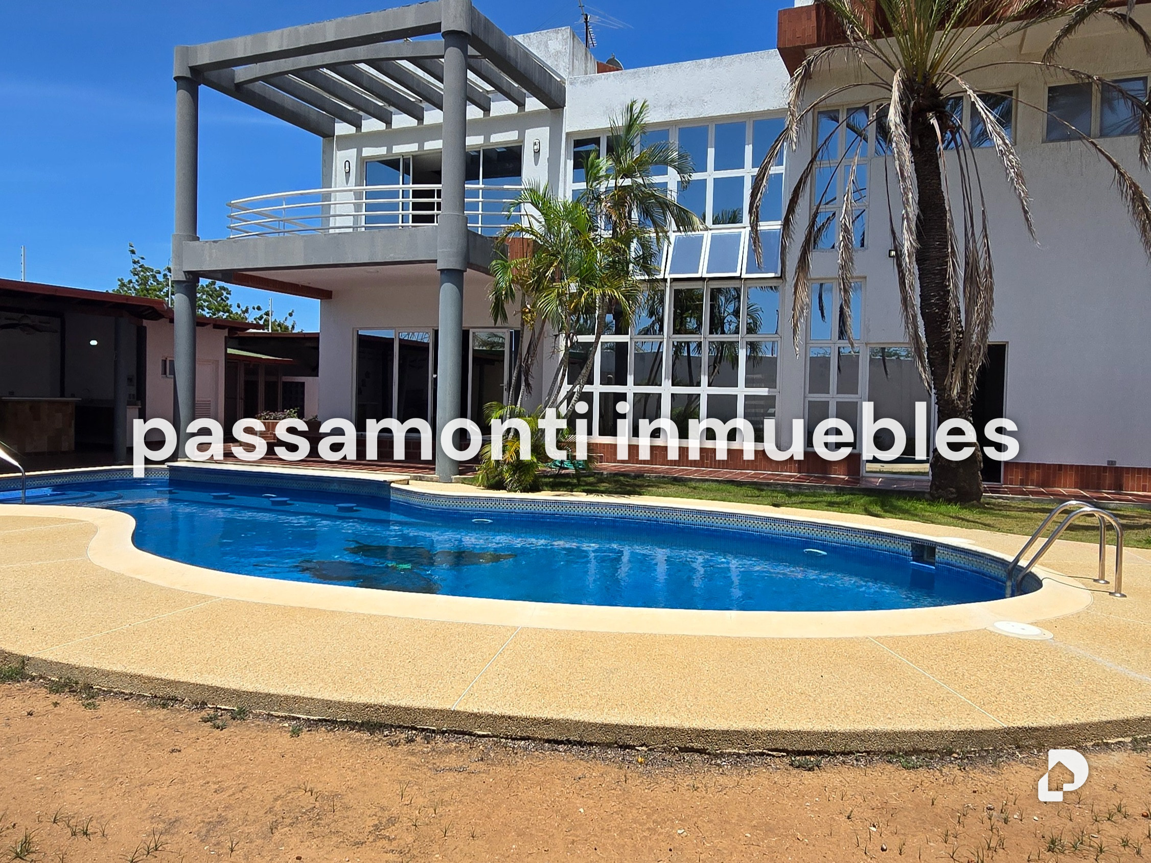 Casa en Urbanización Playa El Ángel, Margarita