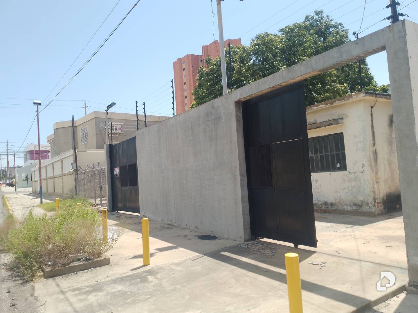 Local comercial en Avenida Cecilio Acosta, Maracaibo