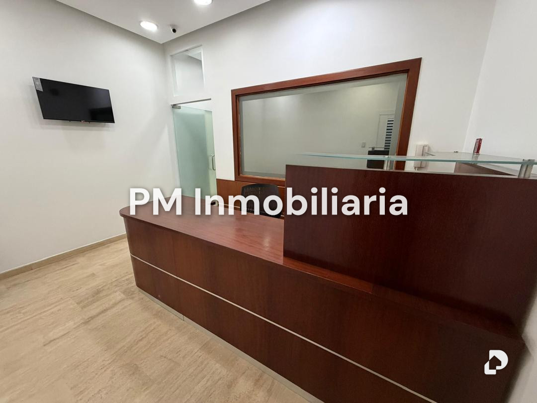 Oficina en Los Palos Grandes, Caracas