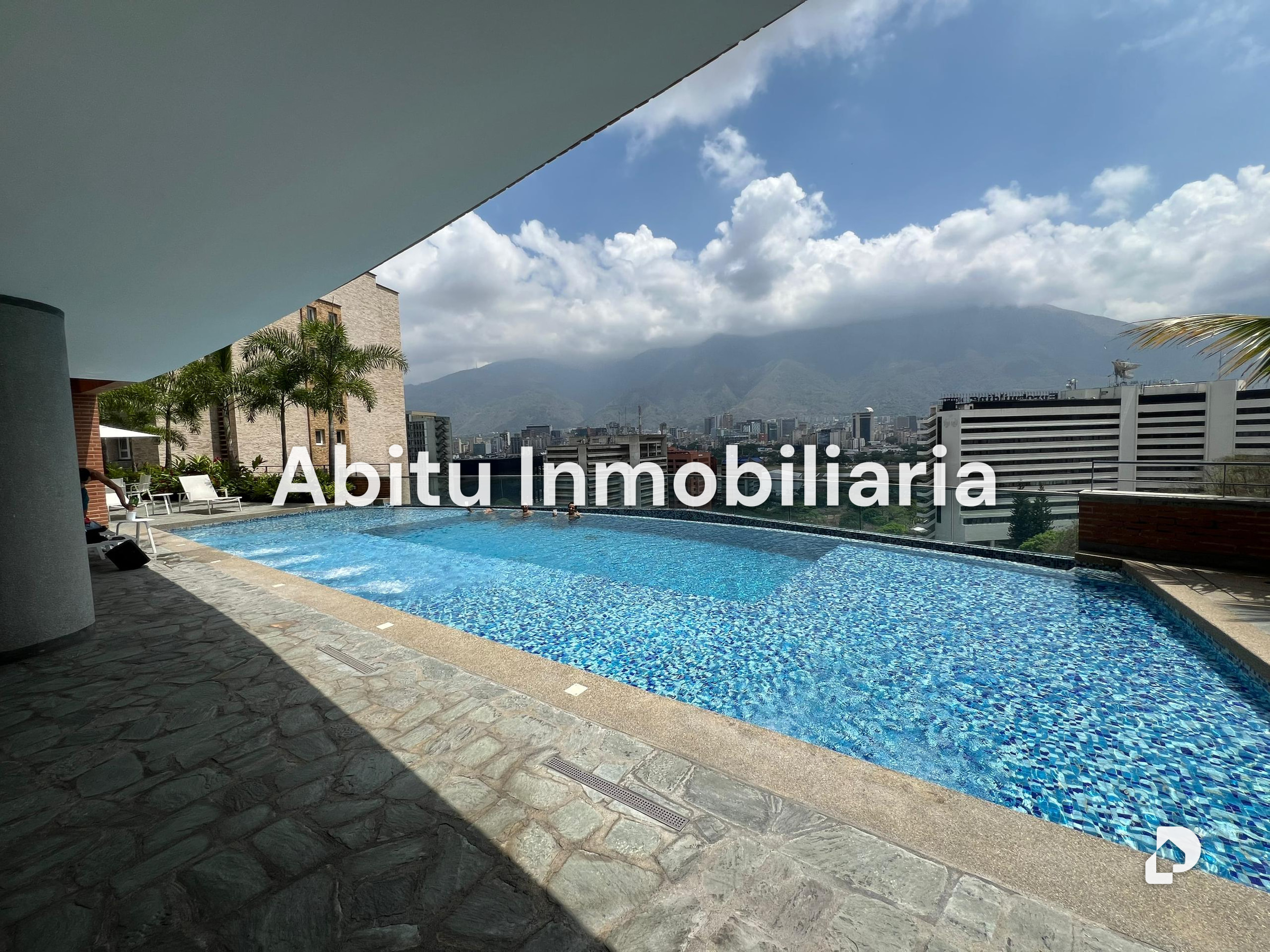 Apartamento en Lomas de Las Mercedes, Caracas