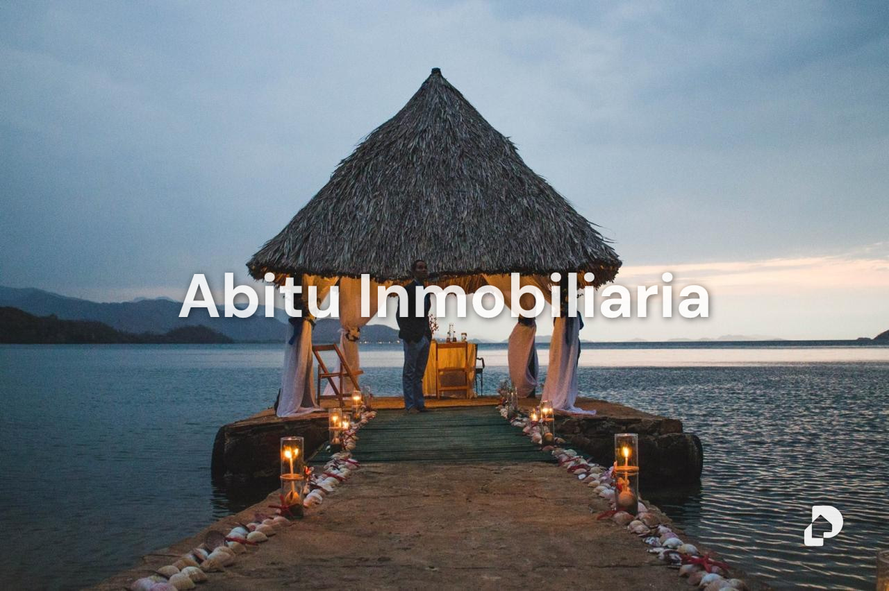 Edificio en Mochima, Cumaná