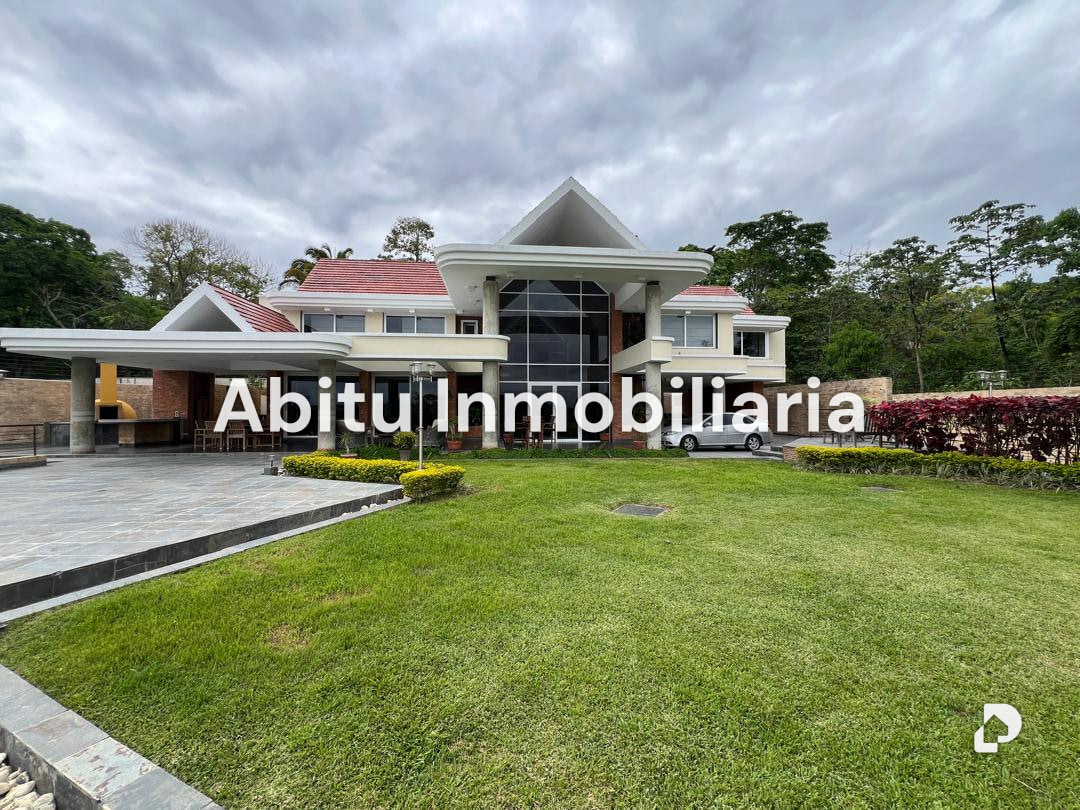 Casa en La Lagunita, Caracas