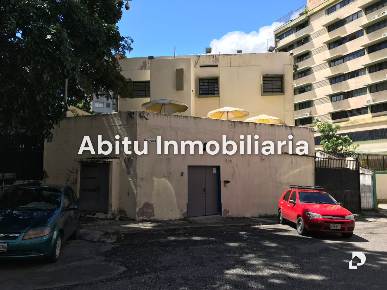 Edificio en La Florida, Caracas