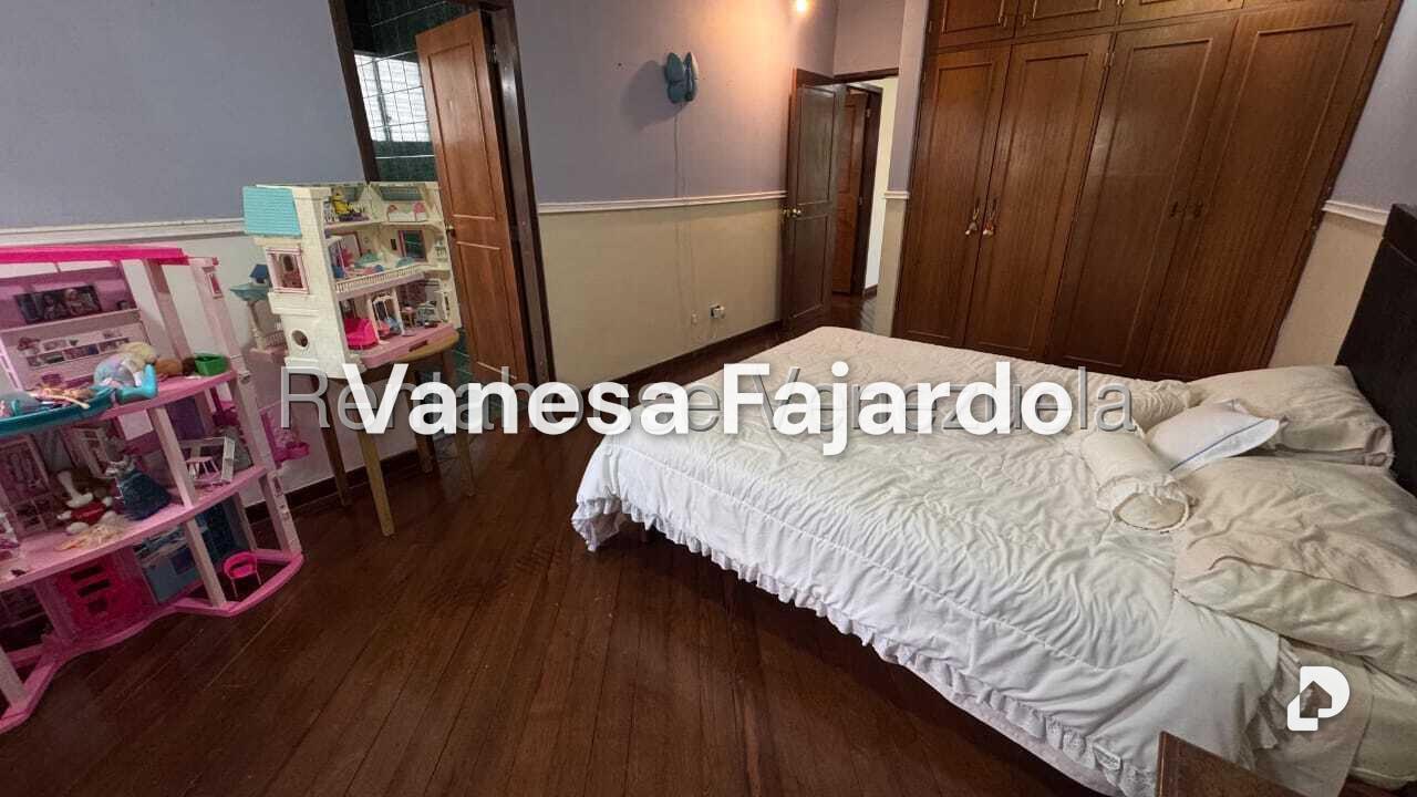 Casa en Colinas del Tamanaco, Caracas – 5