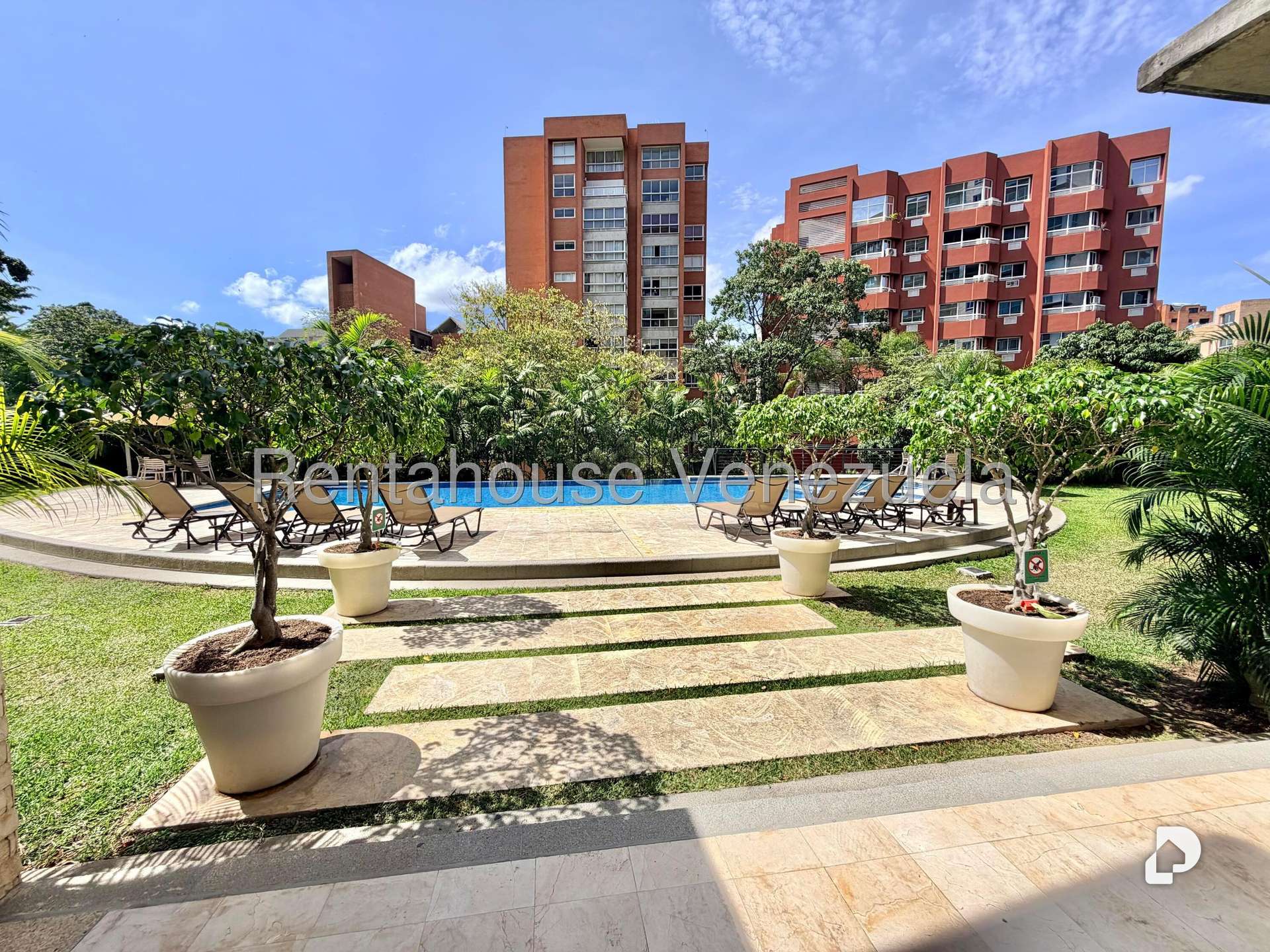 Apartamento en El Rosal, Caracas – 6