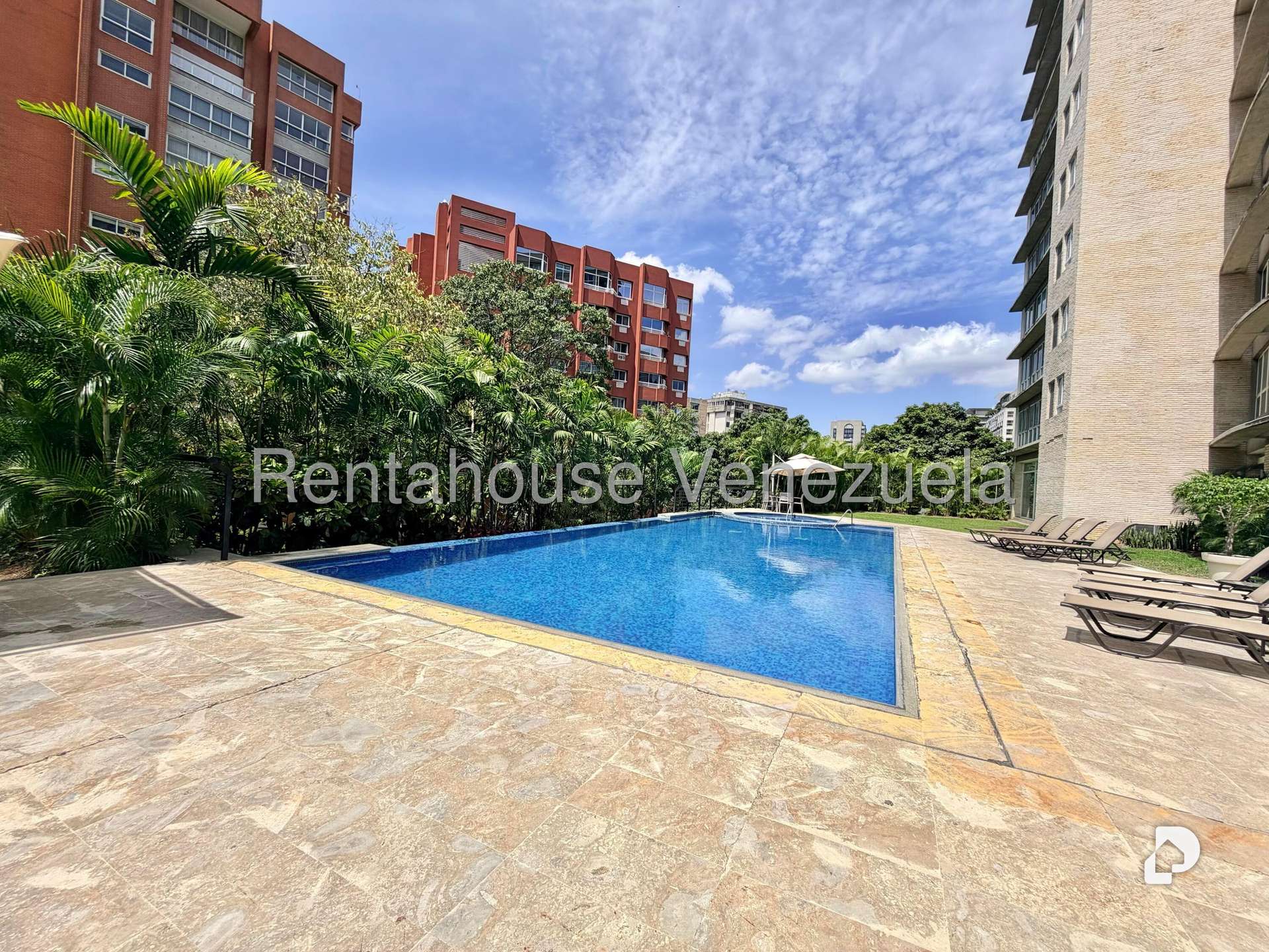 Apartamento en El Rosal, Caracas – 8