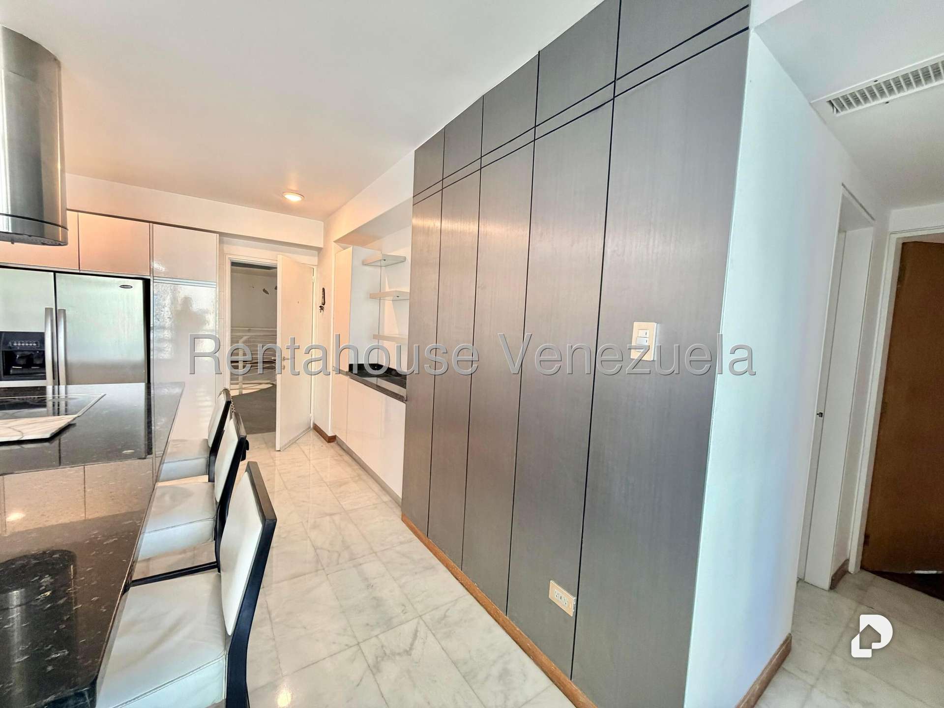 Apartamento en El Rosal, Caracas – 22