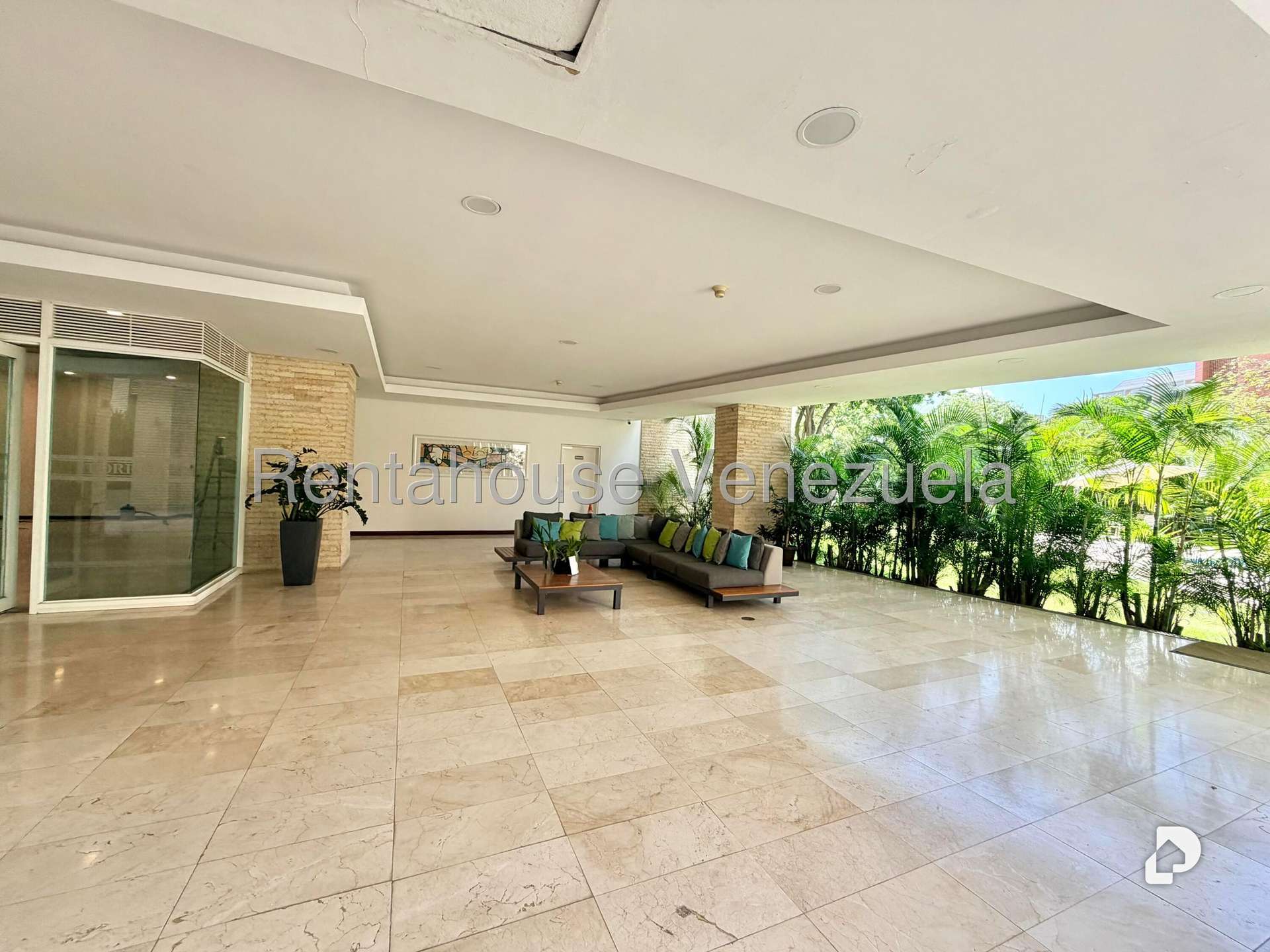 Apartamento en El Rosal, Caracas – 5