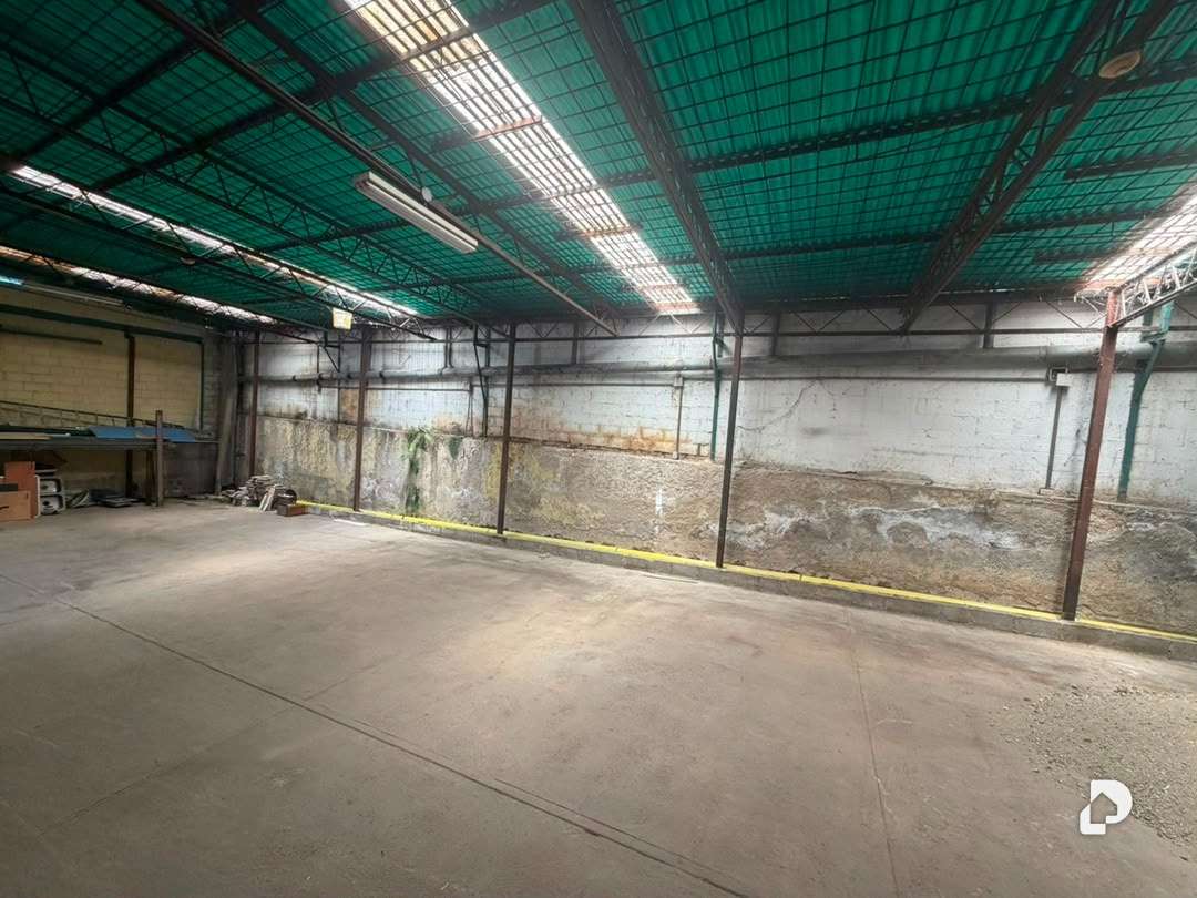 Local comercial en La Yaguara, Caracas – 19