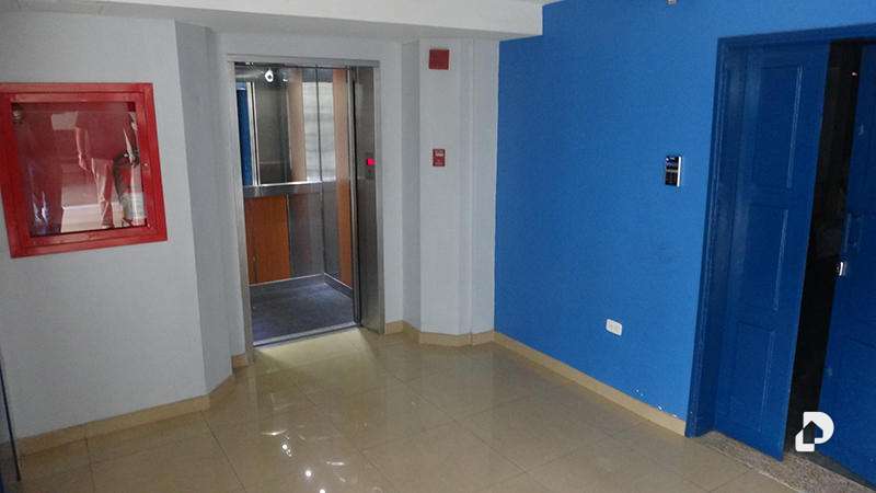 Building in Los Dos Caminos, Caracas – 22