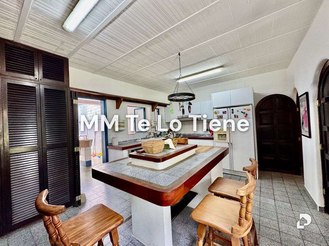 House in Cerro Verde, Caracas – 13