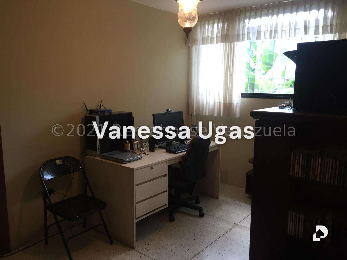 Casa en Prados Del Este, Caracas – 12