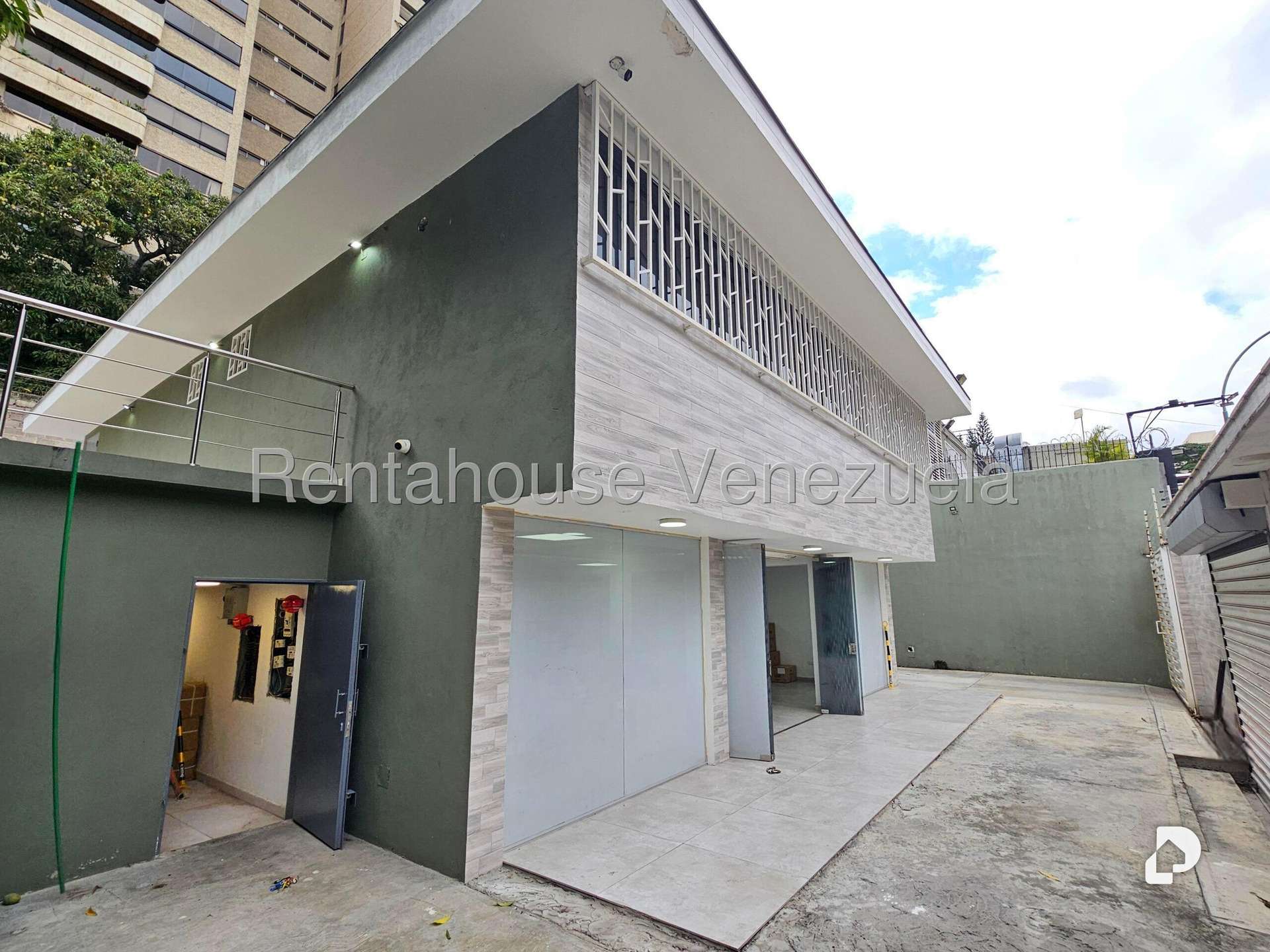 Local comercial en Santa Eduvigis, Caracas – 8