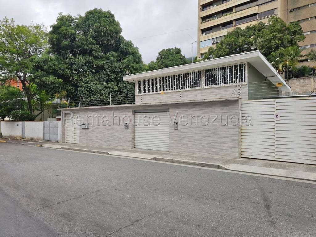 Local comercial en Santa Eduvigis, Caracas - 1