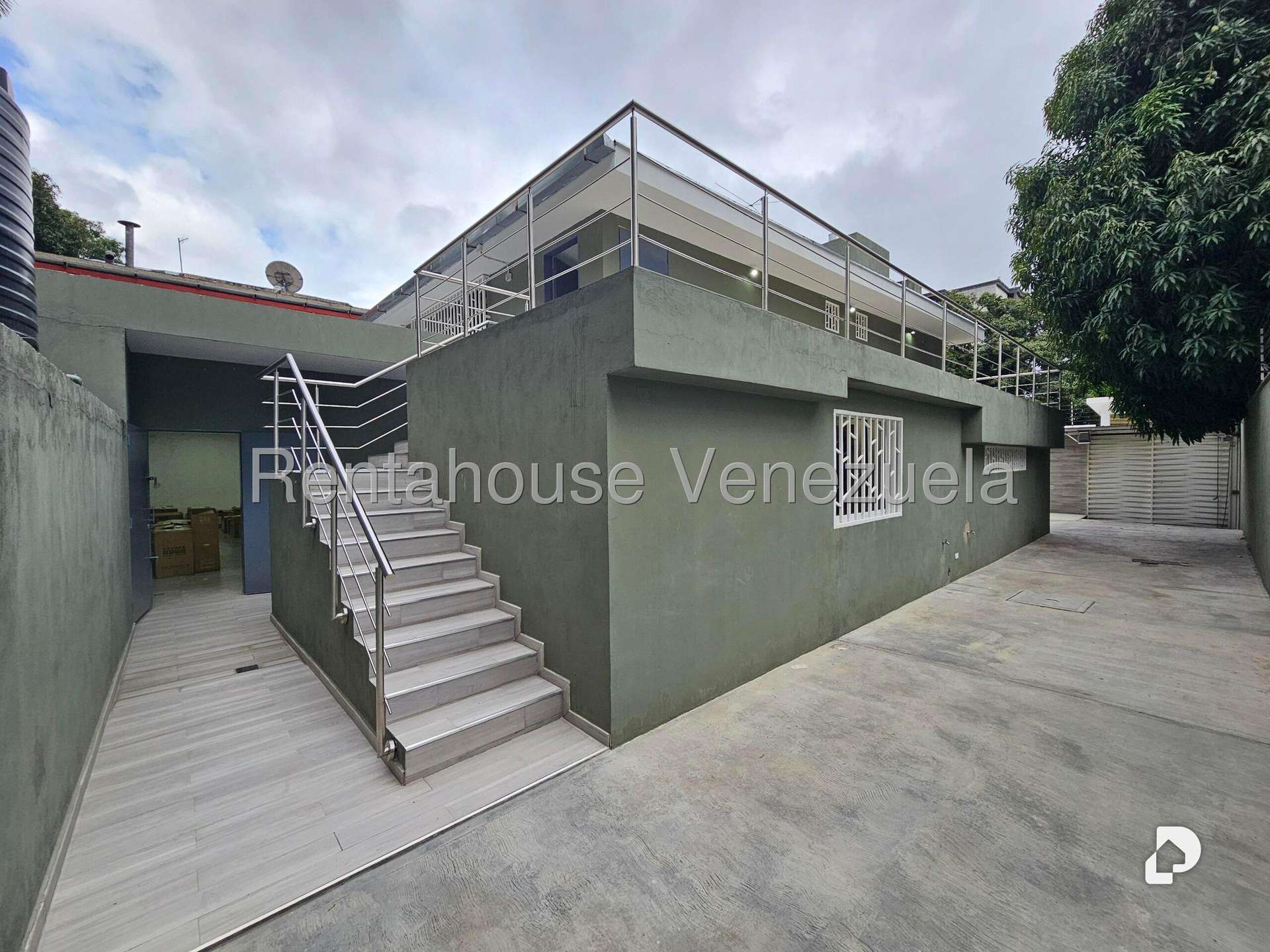 Local comercial en Santa Eduvigis, Caracas – 9