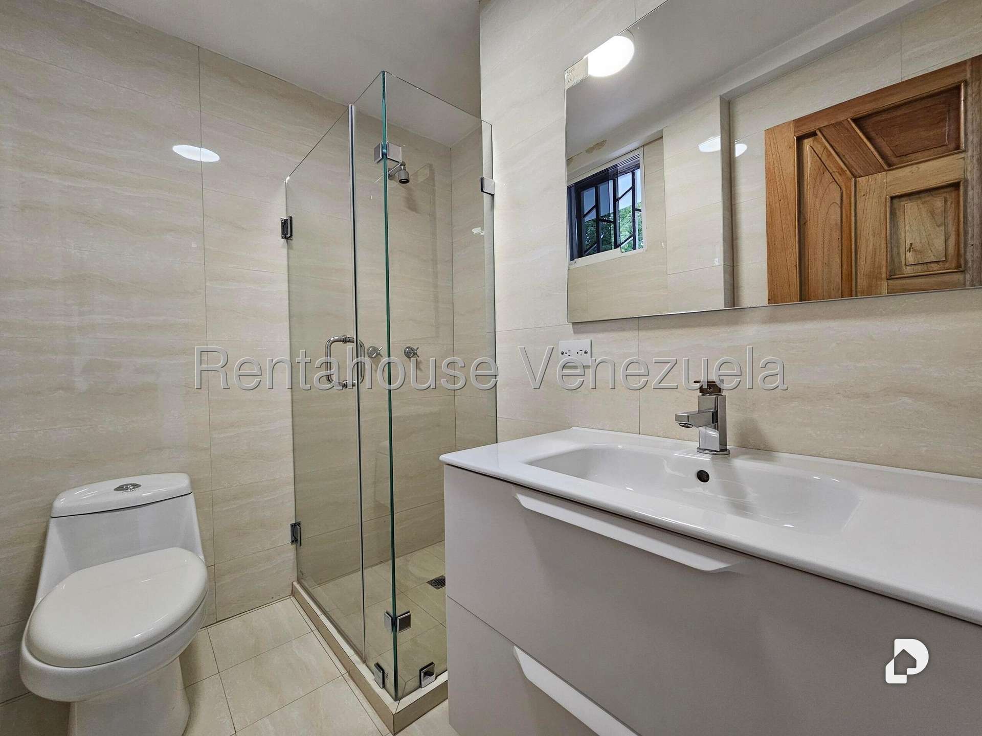 Local comercial en Santa Eduvigis, Caracas – 34