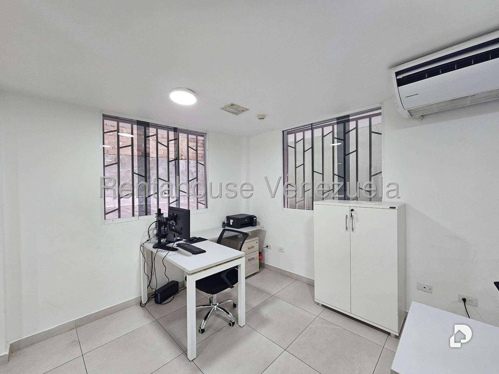Local comercial en Santa Eduvigis, Caracas – 21
