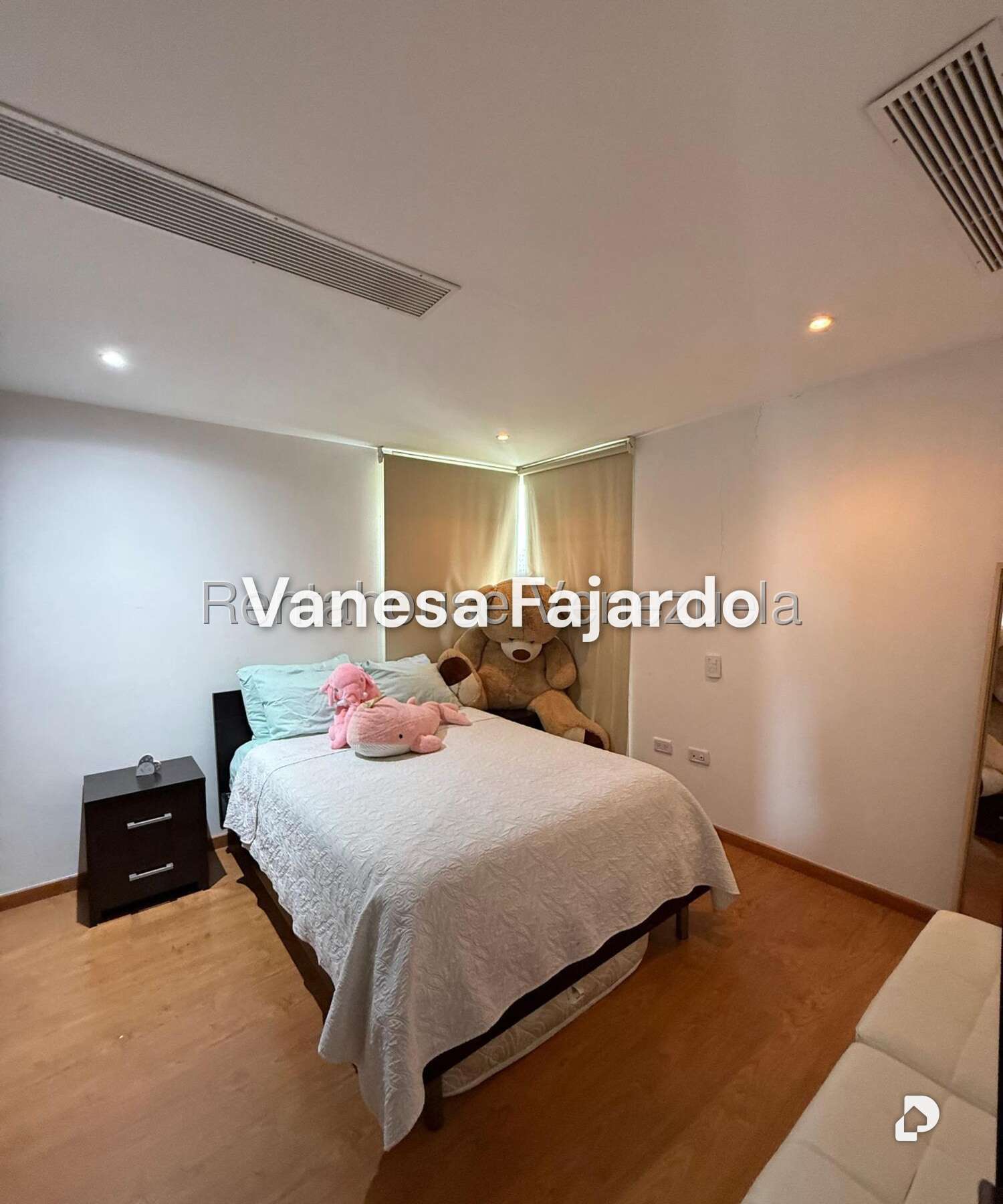 Apartamento en Las Mesetas de Santa Rosa de Lima, Caracas – 14