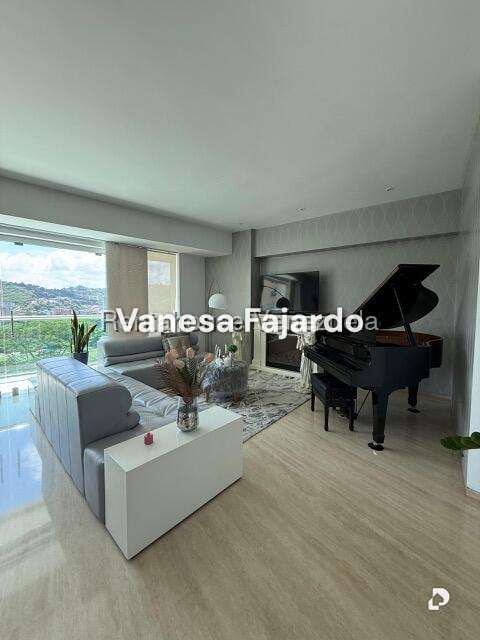 Apartamento en Las Mesetas de Santa Rosa de Lima, Caracas – 7