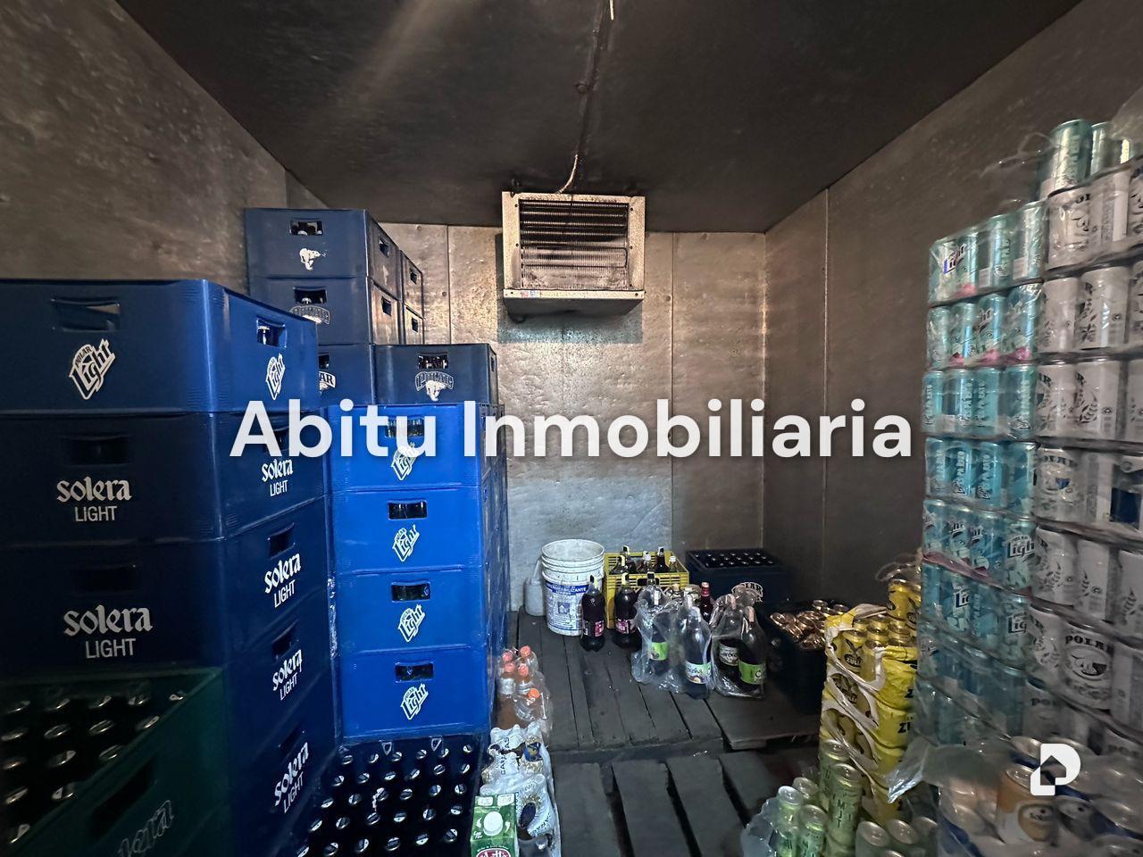 Local comercial en Los Dos Caminos, Caracas – 3