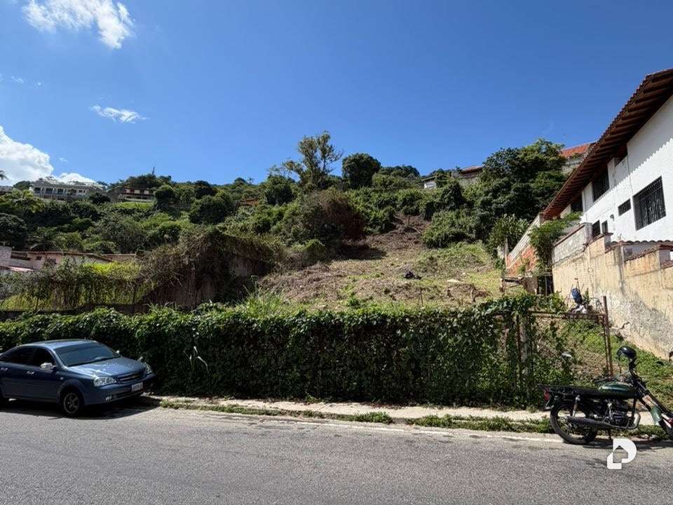 Terreno en Prados Del Este, Caracas – 3