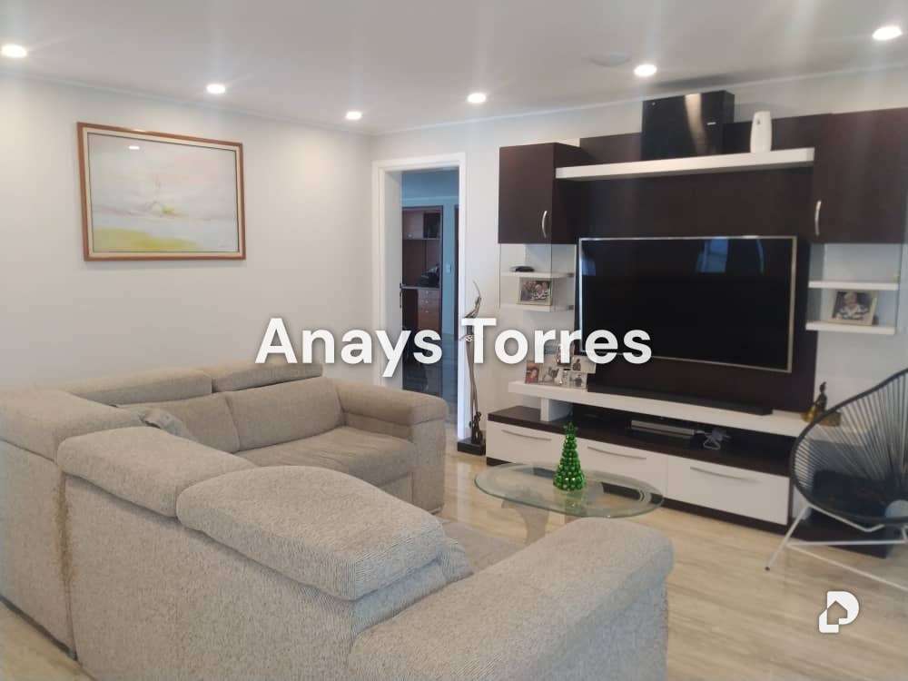 Casa en Rosaleda Norte, Altos Mirandinos – 19
