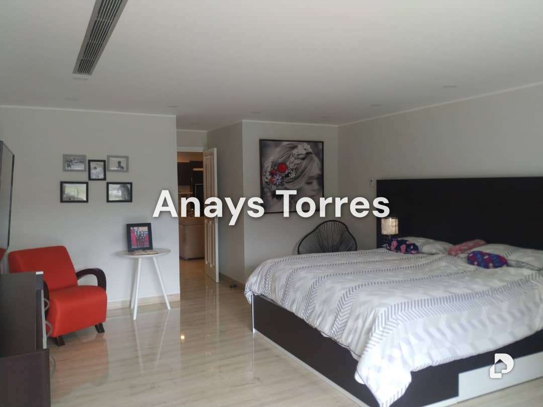 Casa en Rosaleda Norte, Altos Mirandinos – 14
