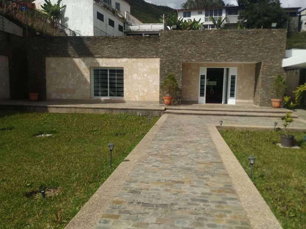 Casa en Rosaleda Norte, Altos Mirandinos - 1