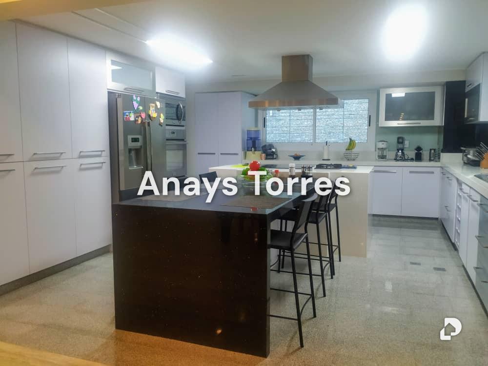 Casa en Rosaleda Norte, Altos Mirandinos – 3
