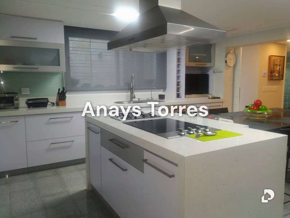 Casa en Rosaleda Norte, Altos Mirandinos – 13