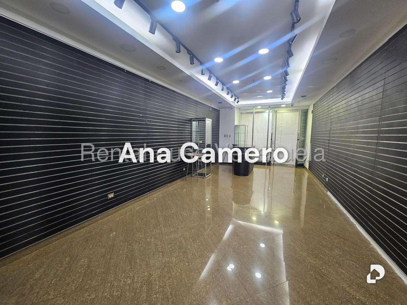 Local comercial en El Cafetal, Caracas – 13