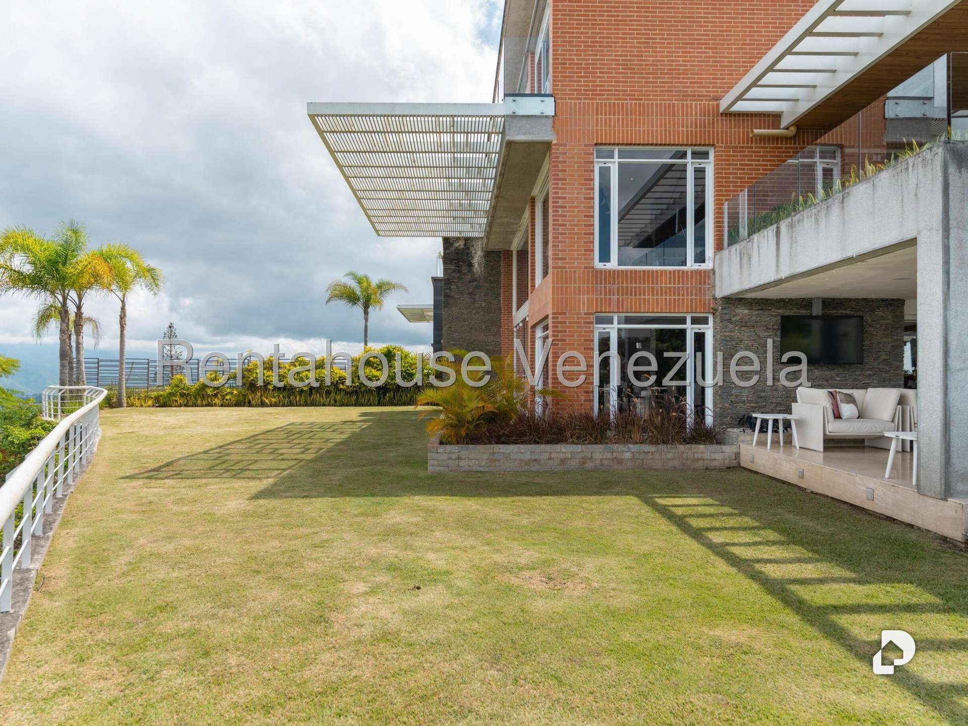 Casa en Alto Hatillo, Caracas – 21