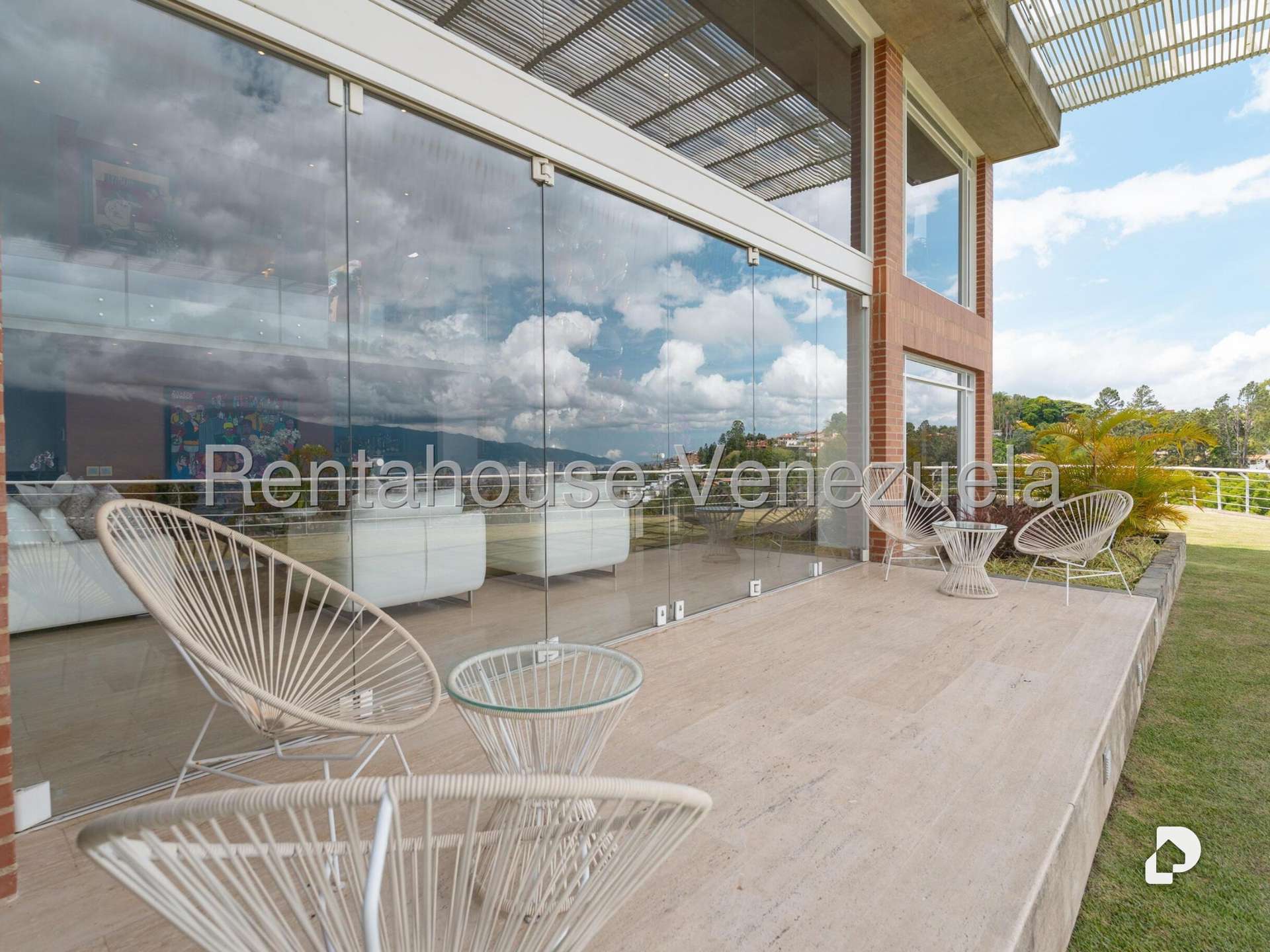 Casa en Alto Hatillo, Caracas – 24